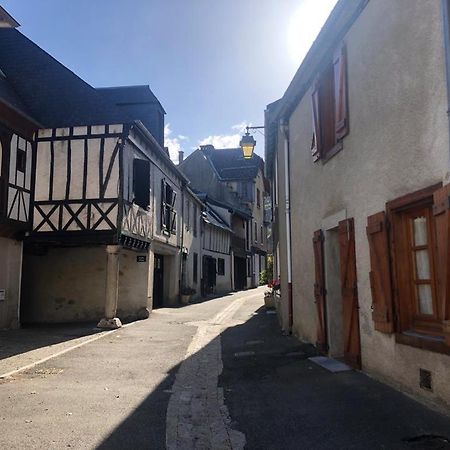 Agreable Maison Au Centre D'Arreau Pour 8 Pers Экстерьер фото